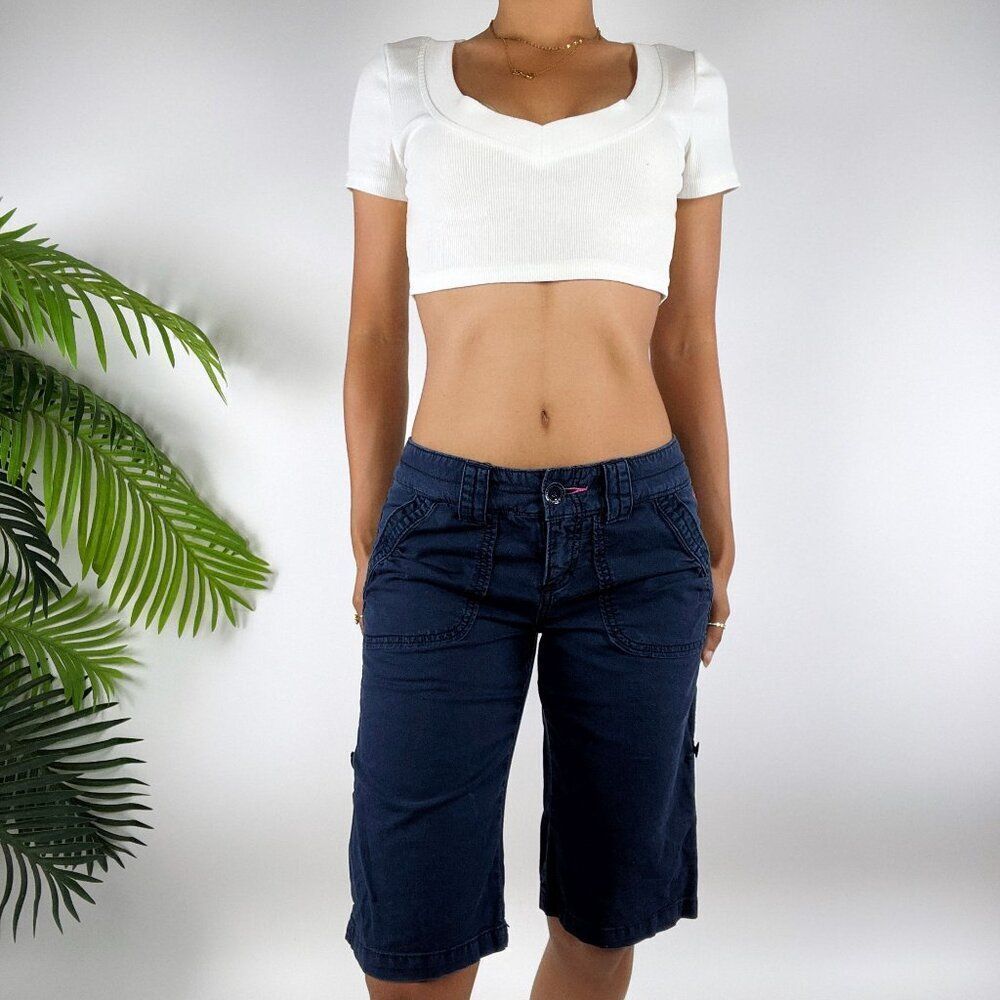 Vintage Y2K American Eagle Navy Gorpcore Granola Girl Cargo Bermuda Shorts / 0